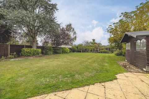 undefined, Wharf Road, Wraysbury TW19