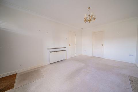 undefined, Yew Tree Close, Lapworth, B94