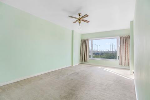 undefined, Kingsway, Hove, BN3