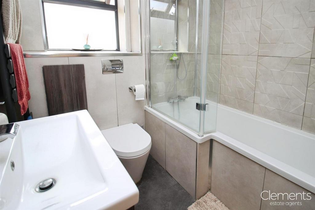 Family bathroom