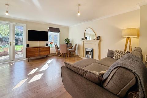 3 bedroom semi-detached house for sale, Marlborough Road, Telford TF1