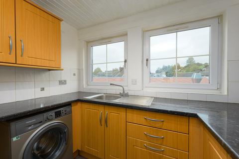 3 Strait Close, ML10 6LN