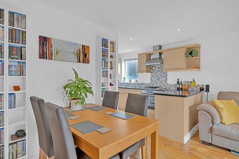 2 bedroom apartment for sale, Beckenham Grove, Shortlands, Bromley, BR2