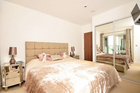 2 bedroom flat to rent, Dickens Yard, Ealing, London, W5