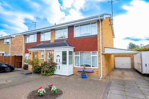 undefined, Farnborough GU14
