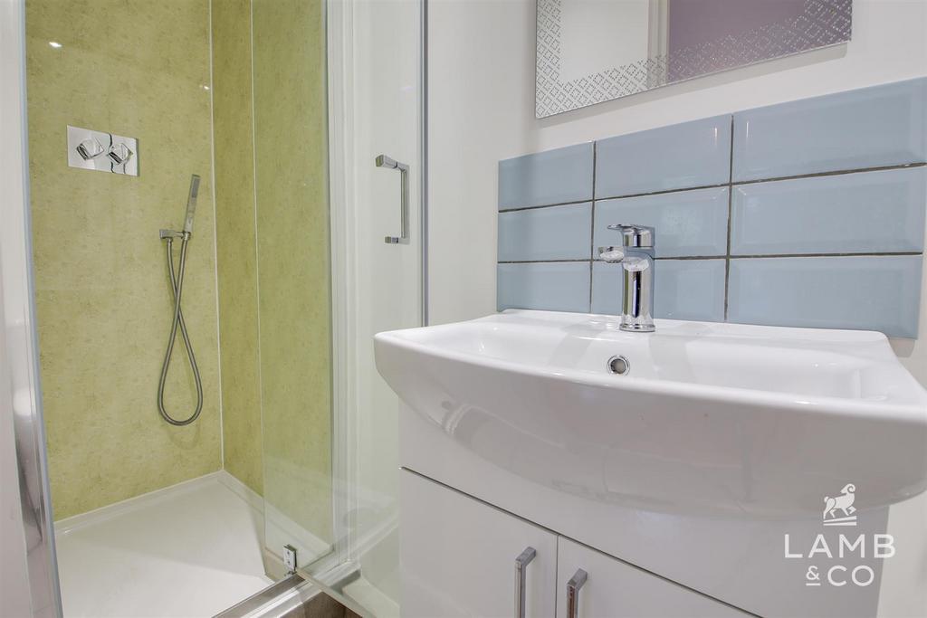 Ensuite