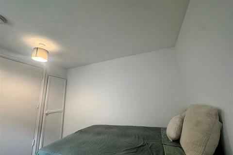 1 bedroom in a house share to rent, Ditchling Road, Brighton