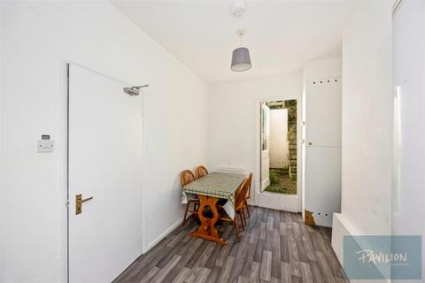 1 bedroom in a house share to rent, Ditchling Road, Brighton
