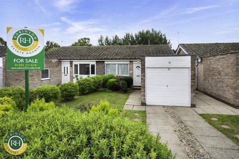 2 bedroom semi-detached bungalow for sale, Roxby Close, Doncaster