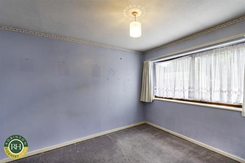 2 bedroom semi-detached bungalow for sale, Roxby Close, Doncaster