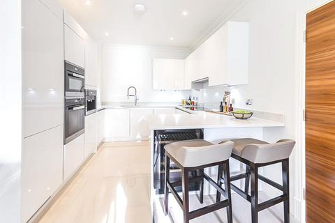 2 bedroom apartment to rent, TWO BEDROOM APARTMENT  TO LET  RAINVILLE ROAD  FULHAM  W6