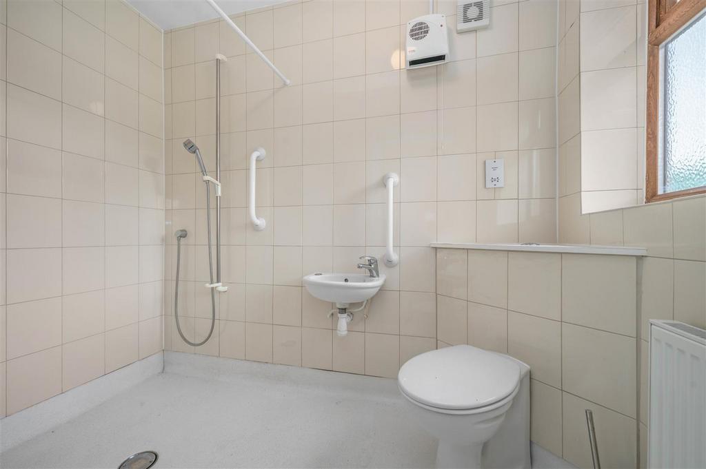 En-Suite Wet Room