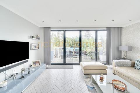 4 bedroom semi-detached house for sale, Wise Lane, Mill Hill, NW7