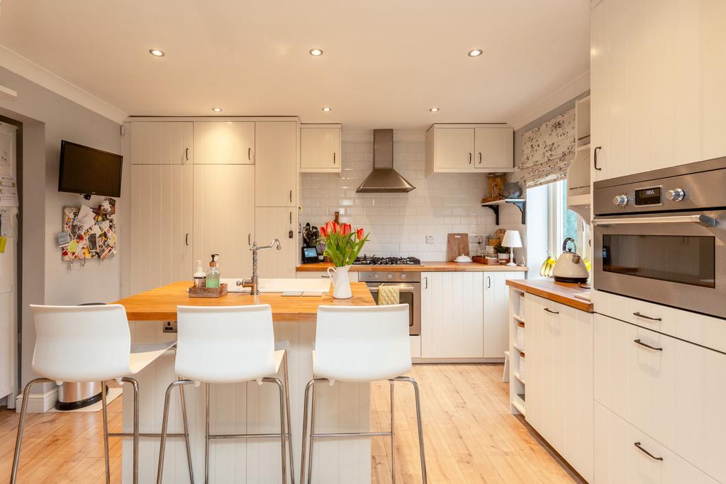 Kitchenb