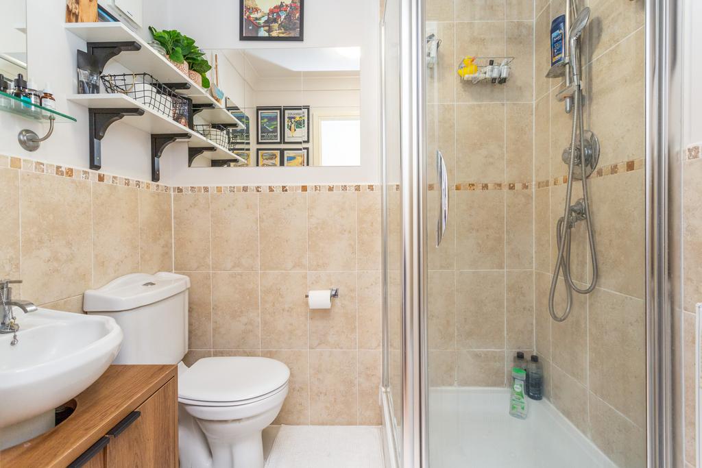 Bedroom2ensuite
