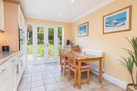 5 bedroom detached house for sale, Maynard Close, Crawley RH10