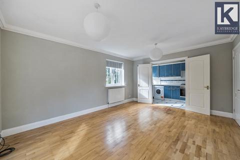 2 bedroom apartment for sale, Corner Farm Close, Tadworth, KT20
