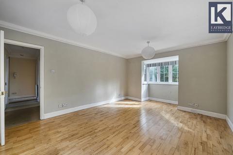 2 bedroom apartment for sale, Corner Farm Close, Tadworth, KT20
