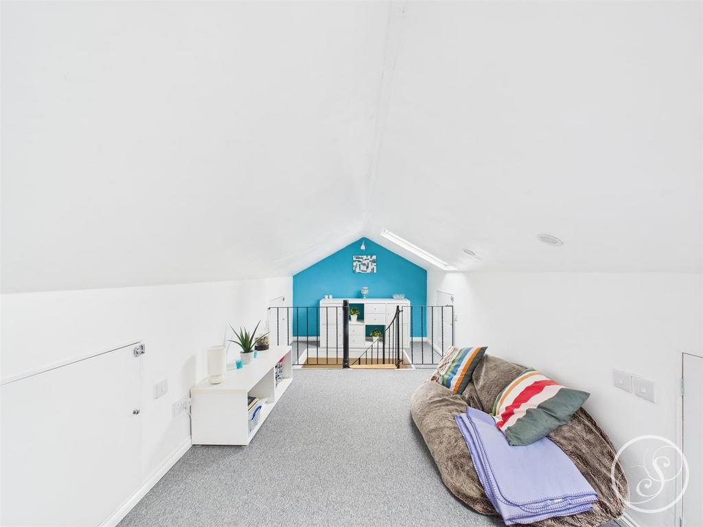 Useable loft space