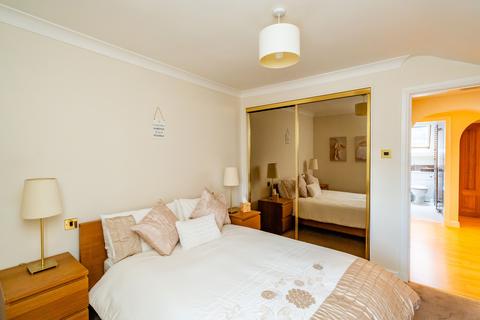 1 bedroom flat for sale, 37A, Flat 7, Thistle Street, New Town, Edinburgh, EH2 1DY