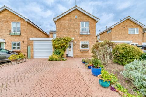 College Close, Coltishall