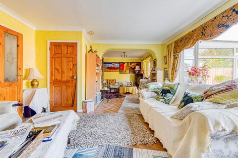 3 bedroom detached house for sale, College Close, Coltishall