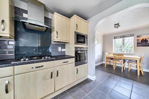 undefined, Ascot,  Berkshire,  SL5