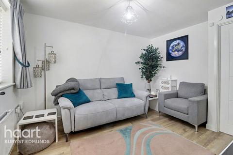 2 bedroom semi-detached house for sale, Westhorpe Avenue, BURY ST EDMUNDS