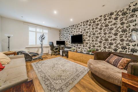 undefined, Cherry Close, London