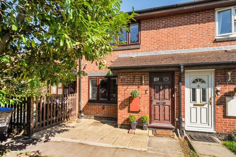 49 Fairfield Close, Mitcham, CR4 3RF