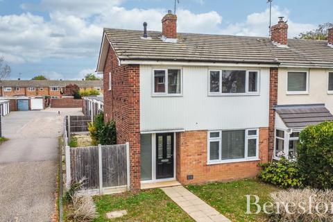 Meadgate Avenue, Chelmsford, CM2