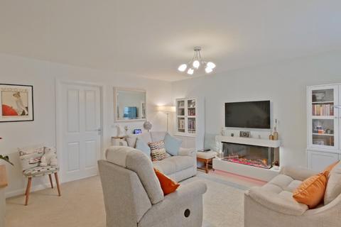 undefined, Brodie Avenue, Claremont, Alloa, FK10