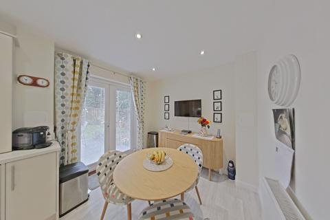 undefined, Brodie Avenue, Claremont, Alloa, FK10
