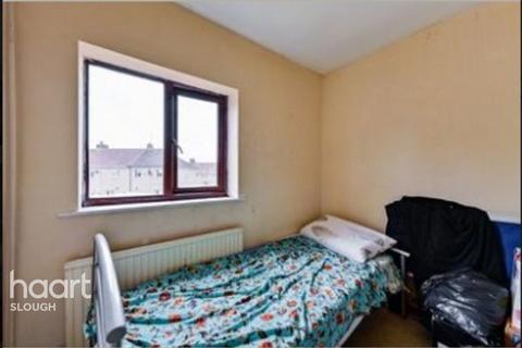 undefined, Waterbeach Road, Slough