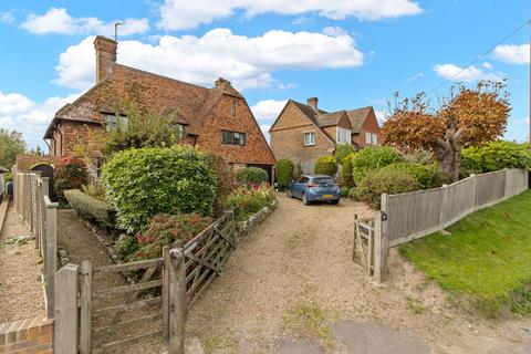 4 bedroom detached house for sale, Rattle Road, Pevensey BN24