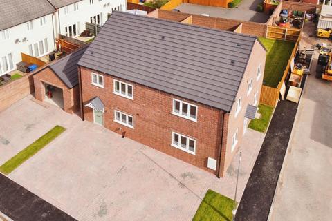 3 bedroom semi-detached house for sale, Manor Grove, Branston, Burton-on-Trent, DE14