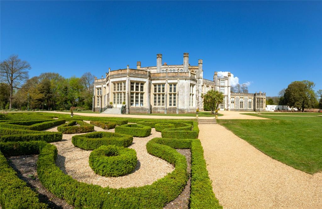 Highcliffe Castle