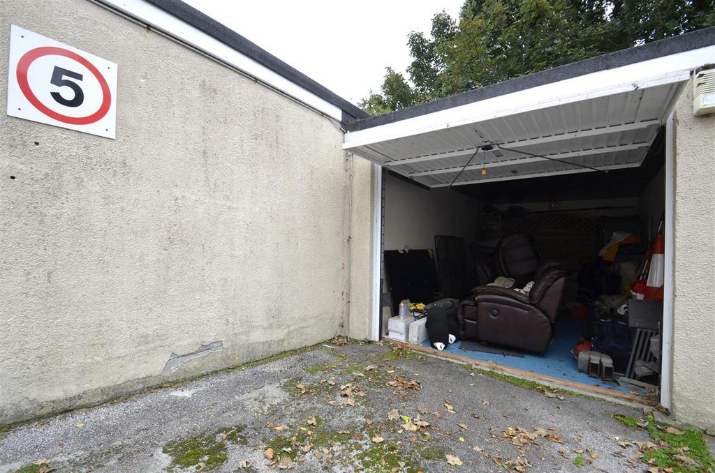 Garage number 9