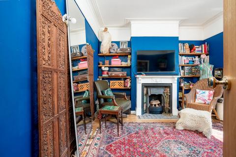 3 bedroom terraced house for sale, Britannia Road, Easton