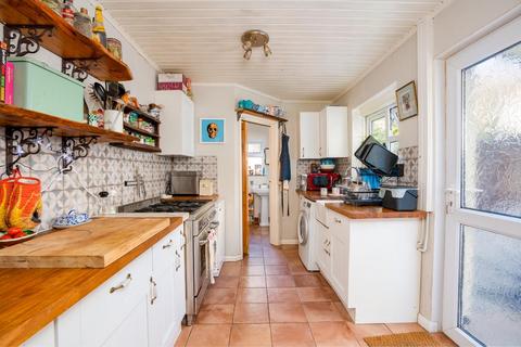 3 bedroom terraced house for sale, Britannia Road, Easton