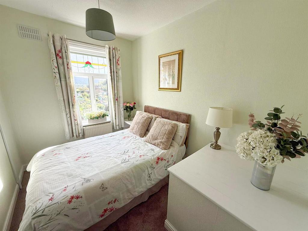 3 bed semi, Steeton