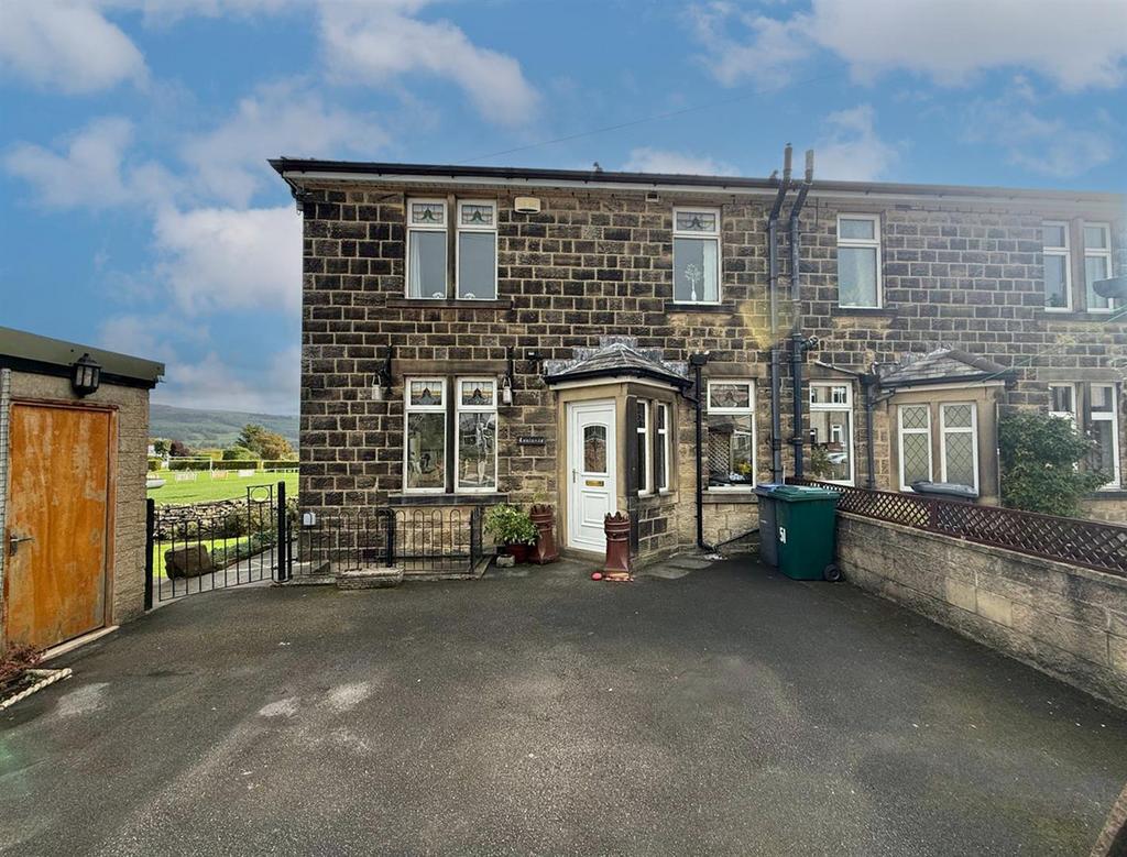 3 bed semi, Steeton