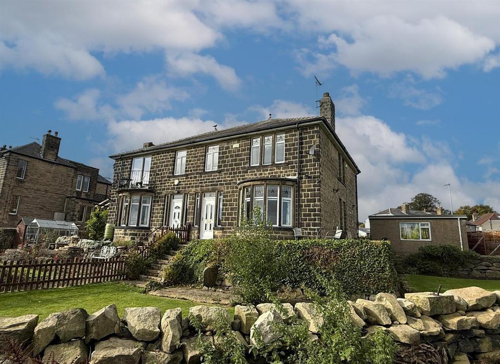 3 bed semi, Steeton