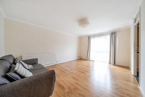 2 bedroom flat for sale, Ravensmede Way, Chiswick, London, W4
