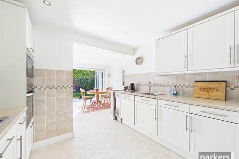 undefined, Wessex Gardens, Reading RG10