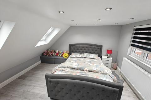 Lowshoe Lane, Romford RM5