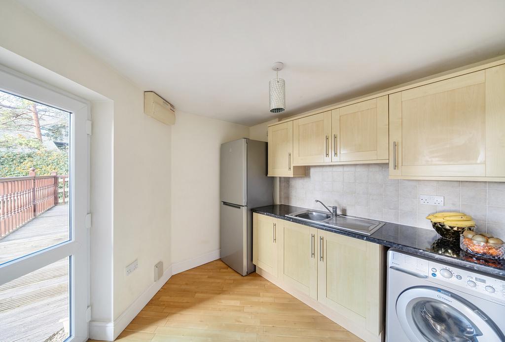 1356113-23-68e38e...