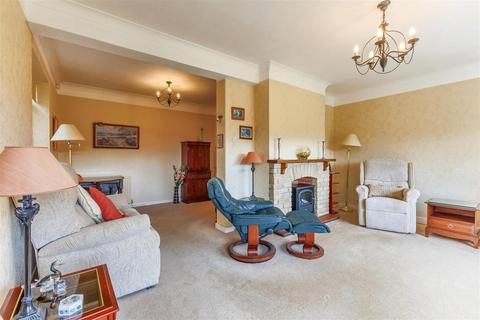 undefined, Orchard Close, Pershore WR10