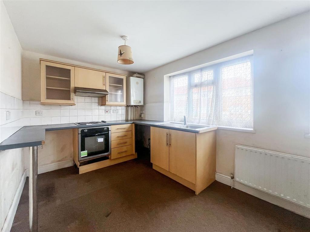 32a Gosden Road