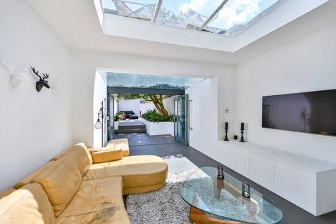 3 bedroom terraced house for sale, Kew Road, Richmond, TW9